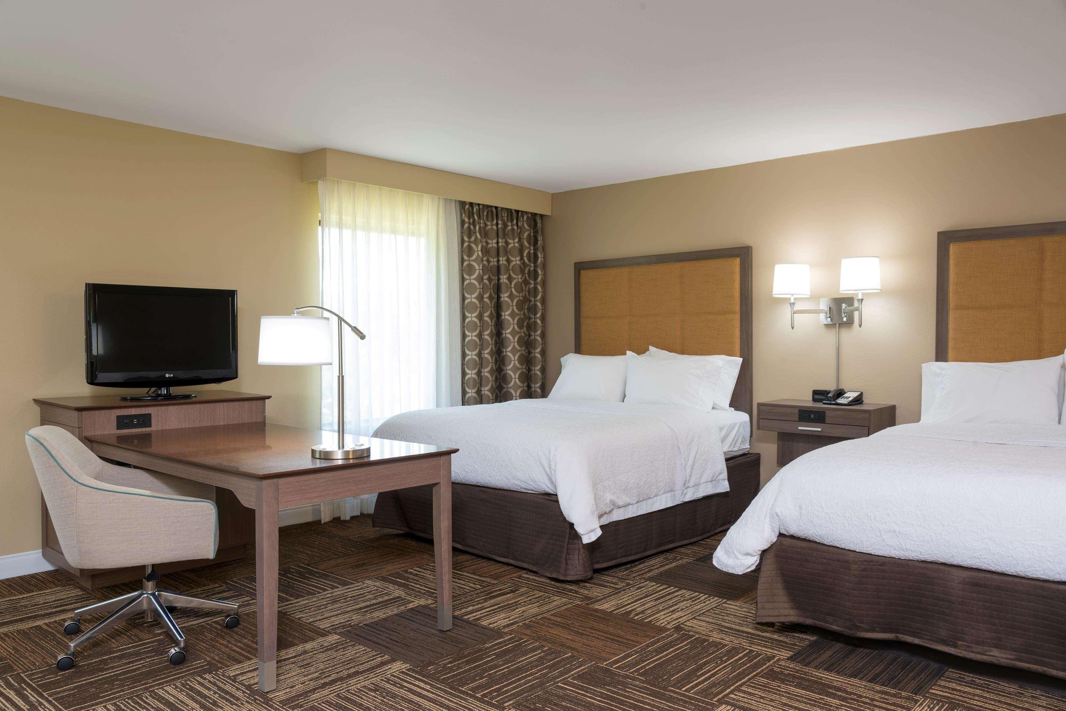 Hampton Inn & Suites Fremont Exteriör bild